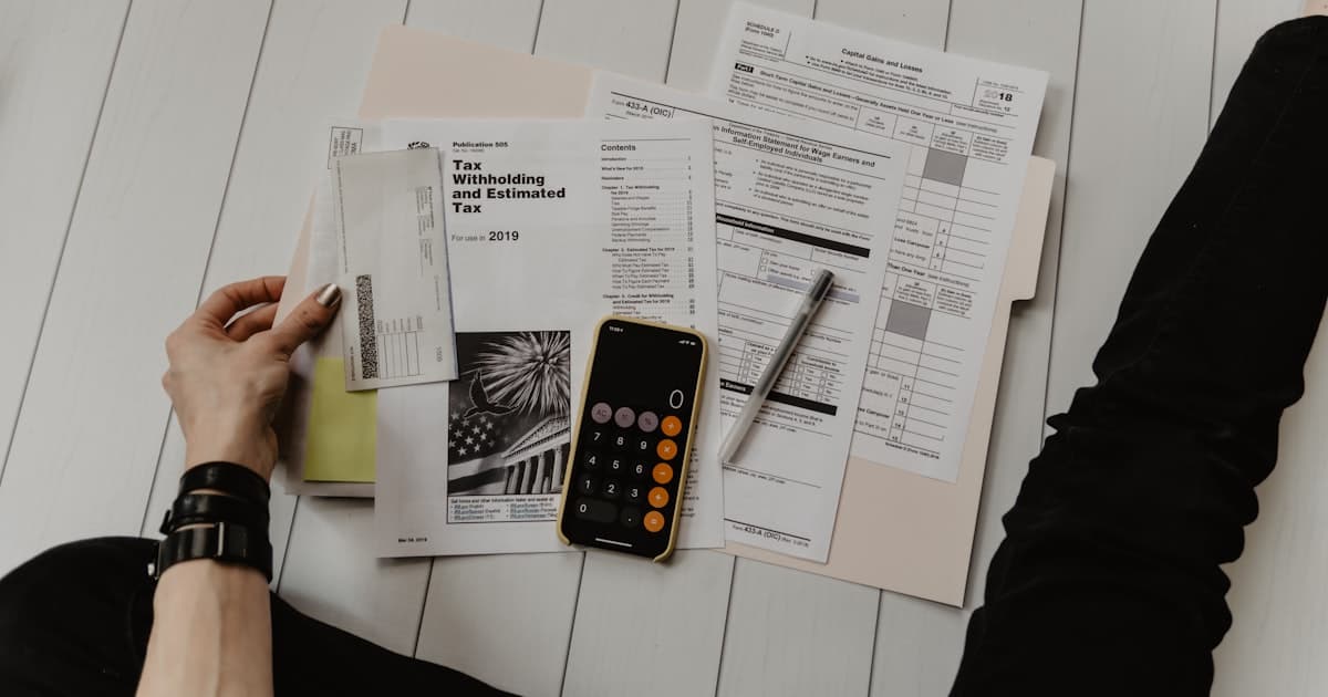 Financial analysis documents and calculator for real estate deals